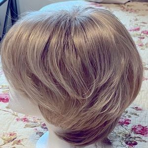 Wig GABOR Vantage Point Monofilament Lace Front NWT